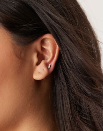 triple crystal navette earring labret  in 18k gold plated