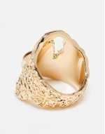 Curve wide textured ring with semi precious style stone set in gold tone