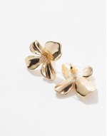 stud earrings with small floral design in gold tone