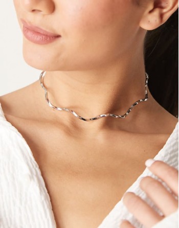 torque choker with wave design in silver tone