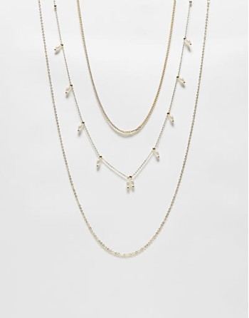 Curve 3 pack tiered necklaces with faux pearl detail in gold